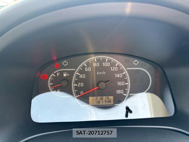 Nissan NV150 AD 2018-07 6673045-20