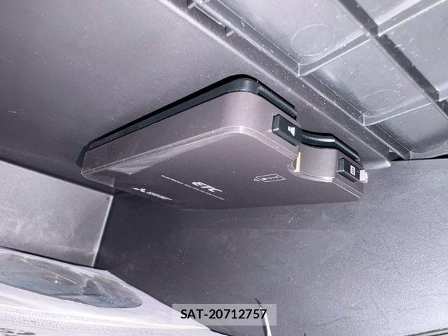 Nissan NV150 AD 2018-07 6673045-24