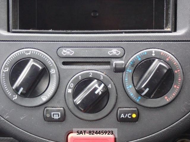 Nissan NV150 AD 2021-01 6677372-21