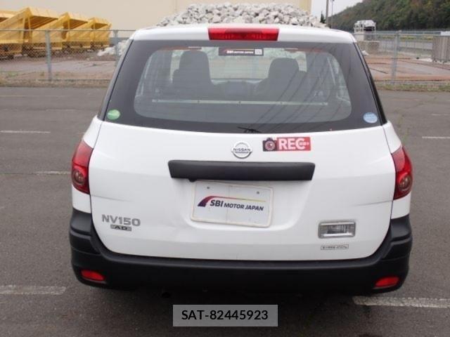 Nissan NV150 AD 2021-01 6677372-3