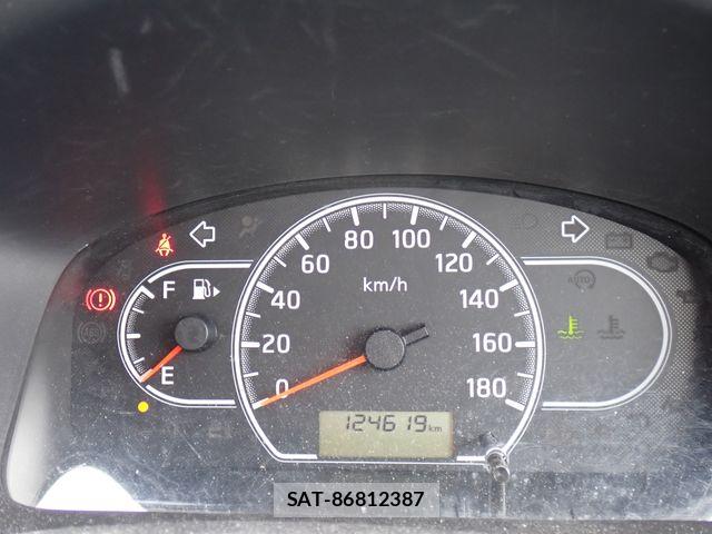 Nissan NV150 AD 2021-04 6716980-11