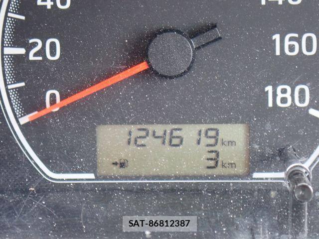 Nissan NV150 AD 2021-04 6716980-12