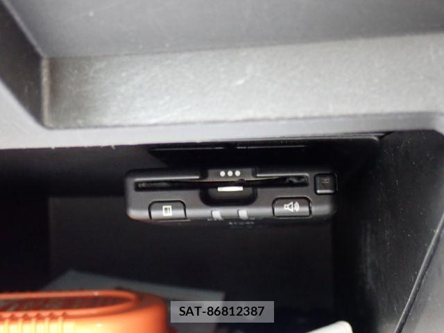Nissan NV150 AD 2021-04 6716980-16