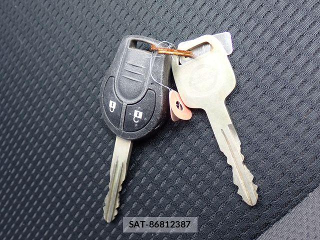 Nissan NV150 AD 2021-04 6716980-26