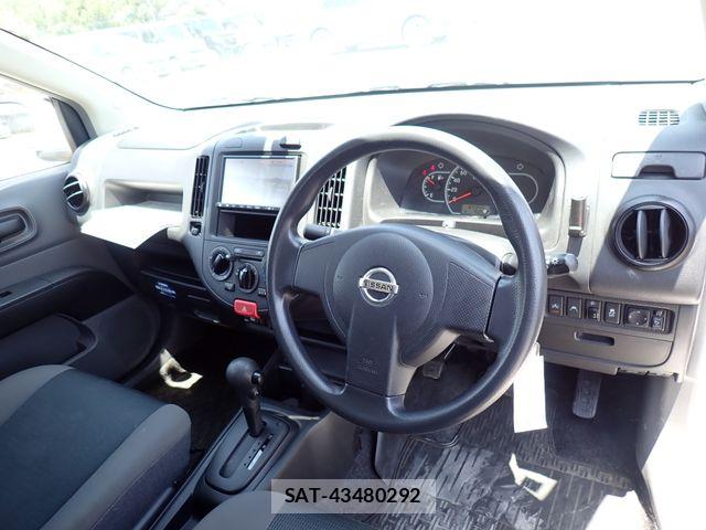 Nissan NV150 AD 2021-05 6996668-1