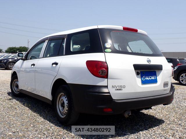 Nissan NV150 AD 2021-05 6996668-2