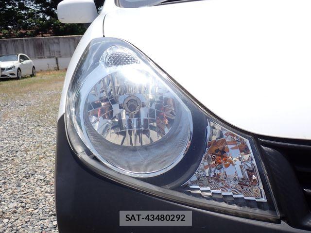 Nissan NV150 AD 2021-05 6996668-8