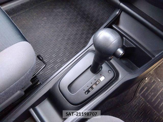 Nissan NV150 AD 2018-05 7223149-9