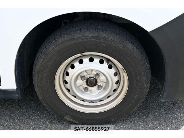 Nissan NV150 AD 2017-03 7217878-9