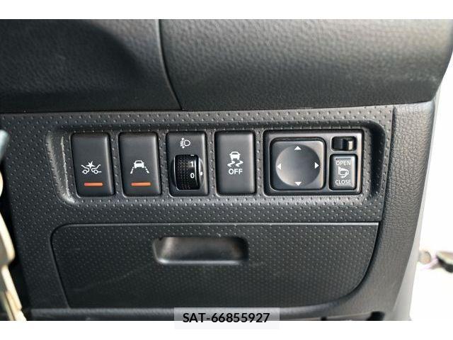 Nissan NV150 AD 2017-03 7217878-20