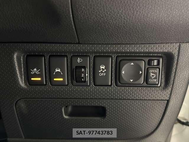 Nissan NV150 AD 2018-04 7223155-11