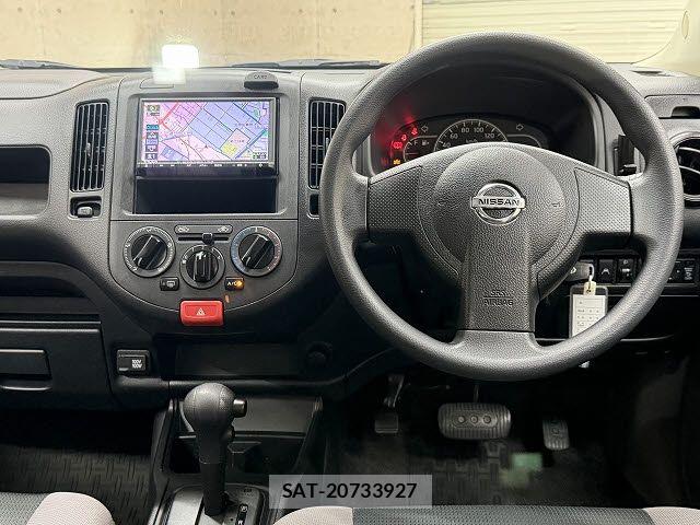 Nissan NV150 AD 2021-04 7272603-1