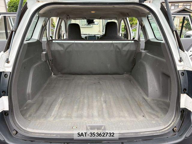 Nissan NV150 AD 2018-09 7272601-11