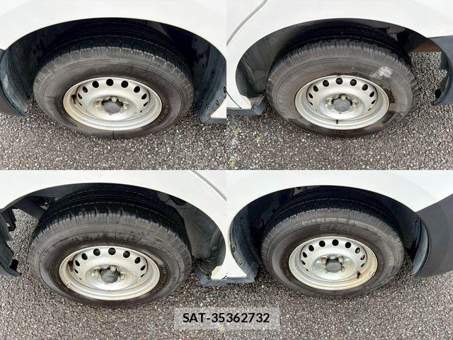Nissan NV150 AD 2018-09 7272601-24