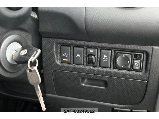 Nissan NV150 AD 2021-04 7359184-23