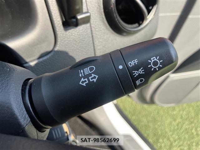 Nissan NV150 AD 2021-08 7456538-22