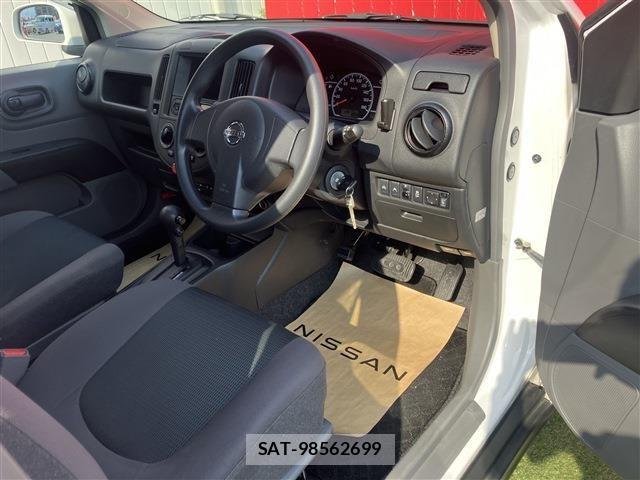 Nissan NV150 AD 2021-08 7456538-3