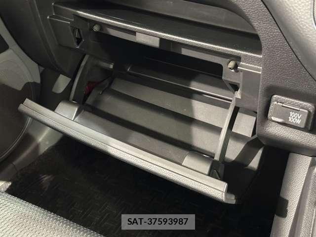 Nissan NV150 AD 2017-09 7509563-20