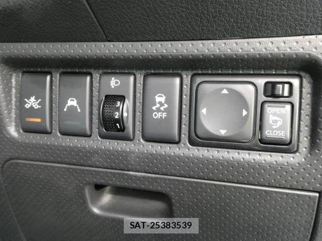 Nissan NV150 AD 2020-01 7502057-2