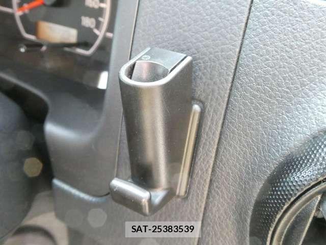 Nissan NV150 AD 2020-01 7502057-4