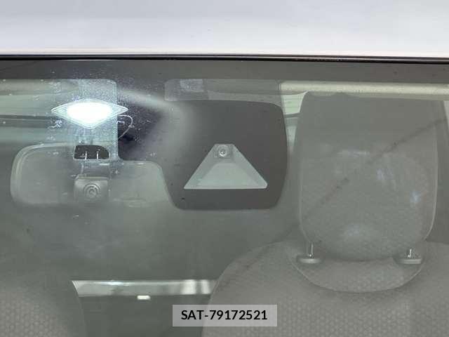 Nissan NV150 AD 2021-04 7787898-28
