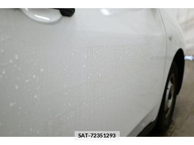 Nissan NV150 AD 2021-06 7878549-11