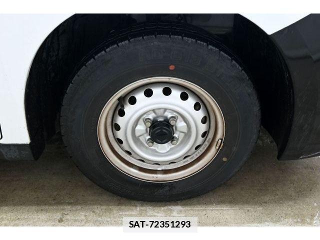 Nissan NV150 AD 2021-06 7878549-7