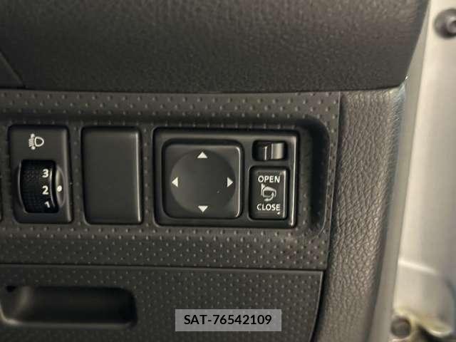 Nissan NV150 AD 2017-05 7963131-11