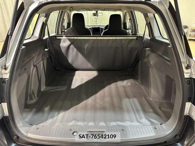 Nissan NV150 AD 2017-05 7963131-16