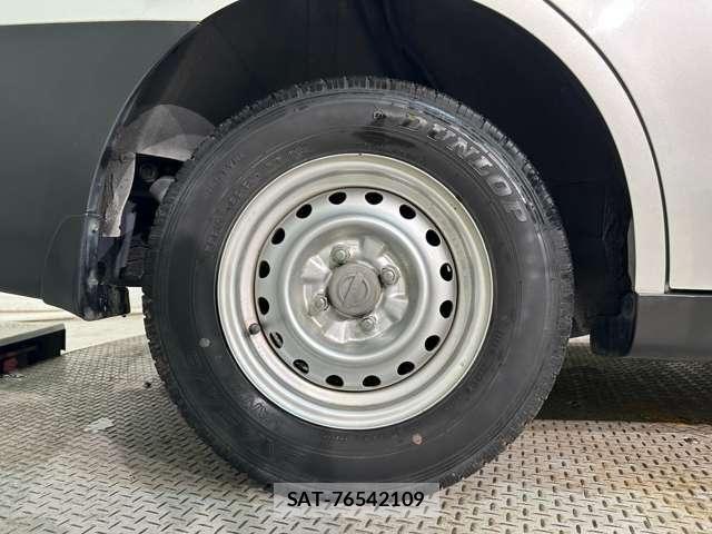 Nissan NV150 AD 2017-05 7963131-23