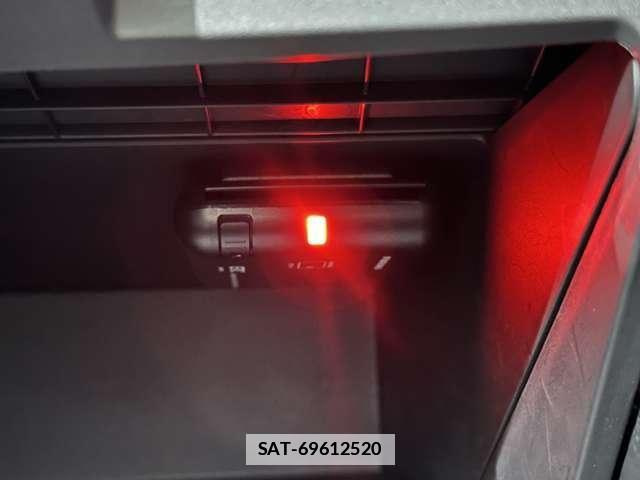 Nissan NV150 AD 2021-03 7980429-15