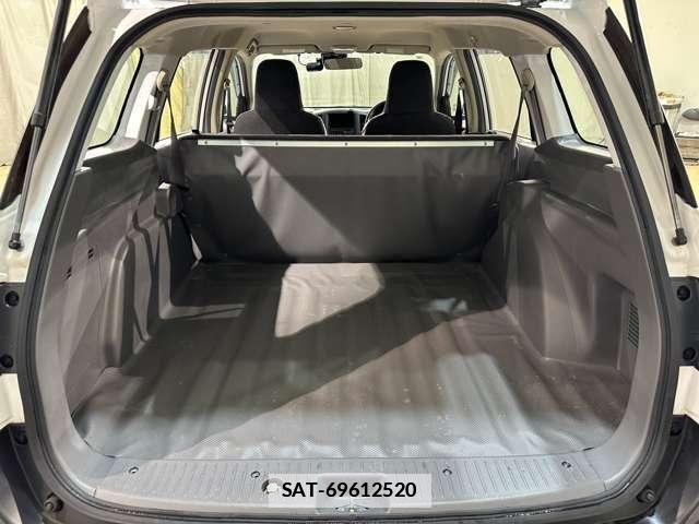 Nissan NV150 AD 2021-03 7980429-16