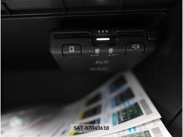 Nissan NV150 AD 2021-03 8100990-3