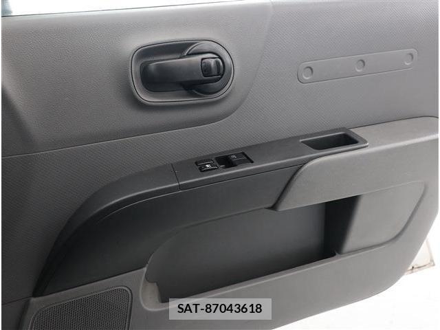 Nissan NV150 AD 2021-03 8100990-4