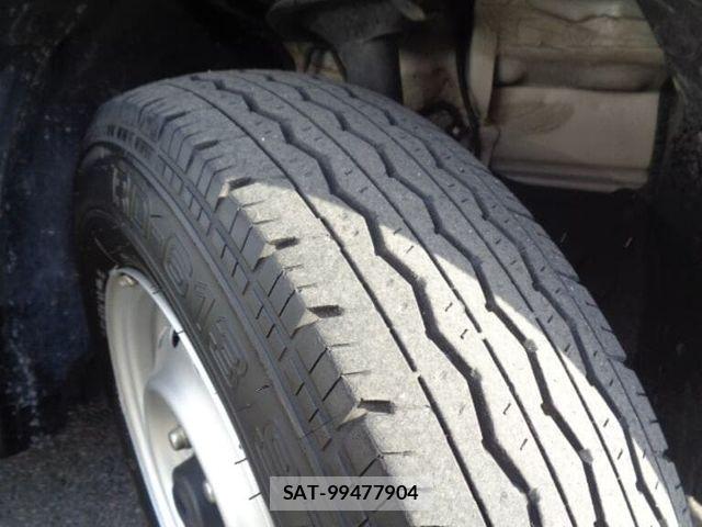 Nissan NV150 AD 2021-02 8146373-23