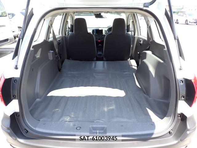 Nissan NV150 AD 2021-05 8337246-15