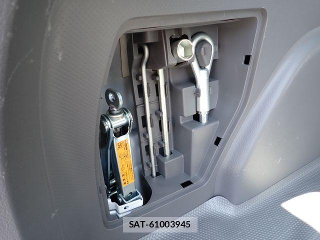 Nissan NV150 AD 2021-05 8337246-27