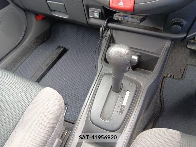 Nissan NV150 AD 2019-07 8563064-9