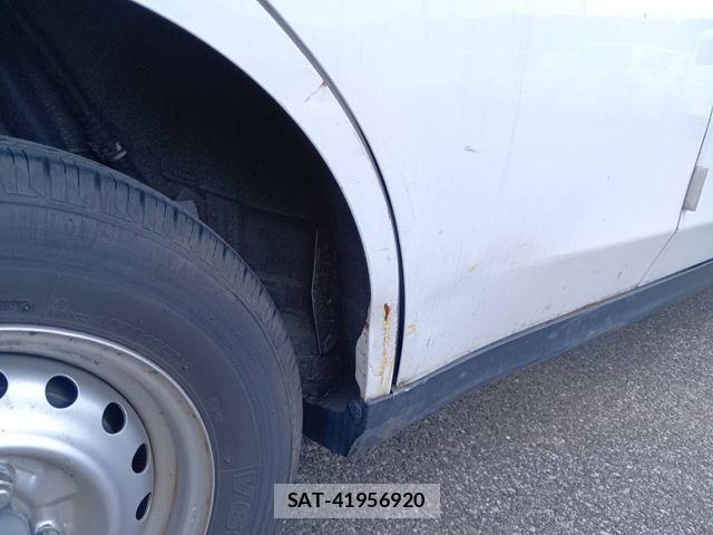 Nissan NV150 AD 2019-07 8563064-16