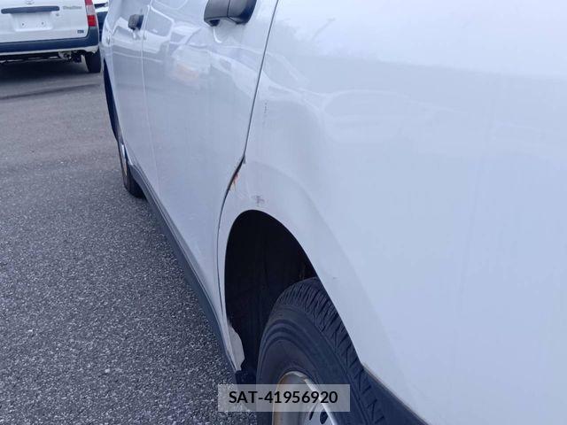 Nissan NV150 AD 2019-07 8563064-18