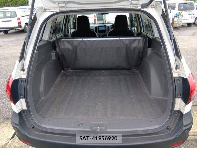 Nissan NV150 AD 2019-07 8563064-5