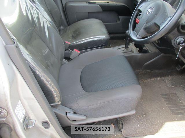 Nissan NV150 AD 2017-07 8666692-13