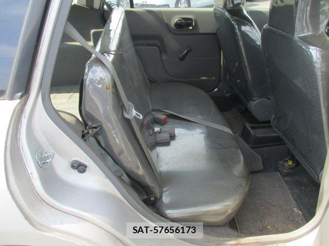 Nissan NV150 AD 2017-07 8666692-14