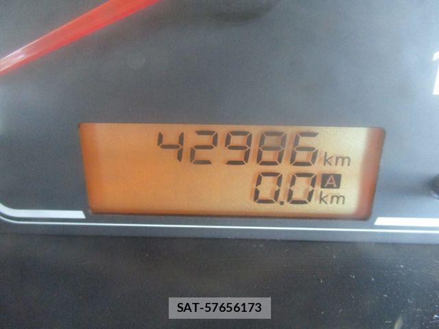 Nissan NV150 AD 2017-07 8666692-17