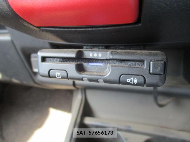 Nissan NV150 AD 2017-07 8666692-22