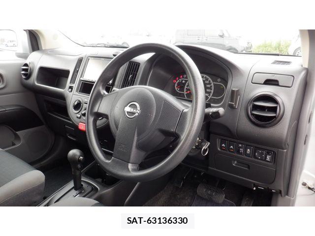 Nissan NV150 AD 2022-02 8744968-14