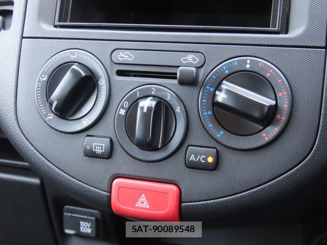 Nissan NV150 AD 2019-12 8850260-7