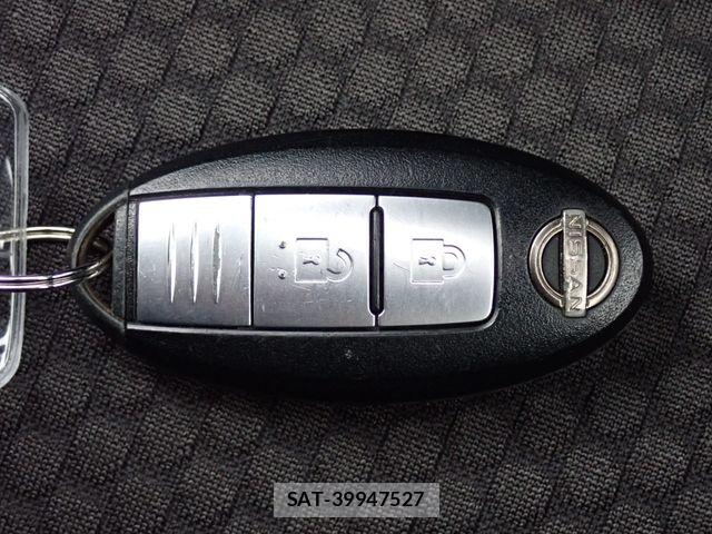 Nissan NV150 AD 2021-07 8871754-12