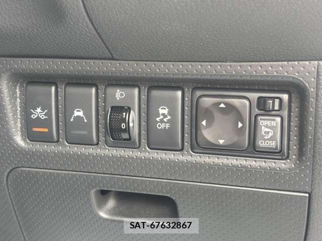Nissan NV150 AD 2021-02 8871753-18