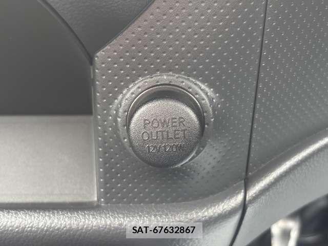 Nissan NV150 AD 2021-02 8871753-21